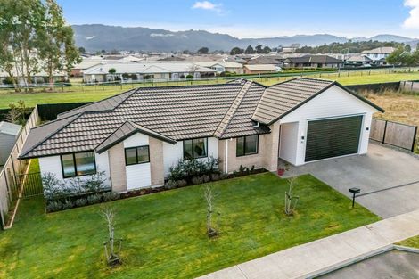 Photo of property in 79 Mawai Hakona Drive, Wallaceville, Upper Hutt, 5018