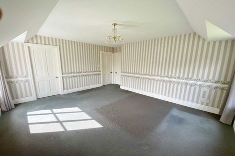 Photo of property in 163 Gardiners Road, Harewood, Christchurch, 8051