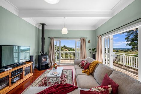 Photo of property in 176 Valley Road, Waitoki, Kaukapakapa, 0871