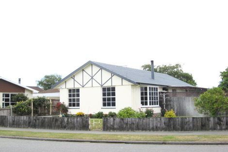 Photo of property in 5 Korora Street, Bromley, Christchurch, 8062