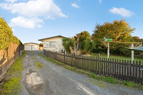 Photo of property in 18 Oakfield Crescent, Pukete, Hamilton, 3200