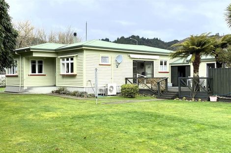 Photo of property in 2 Sinnamon Street, Reefton, 7830
