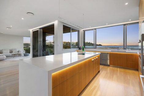 Photo of property in 38 Rita Way, Omaha, 0986