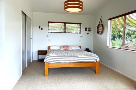 Photo of property in 43a Fishermans Bend, Whiritoa, Whangamata, 3691