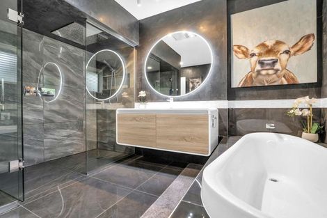 Photo of property in 16 Antrim Place, Nawton, Hamilton, 3200