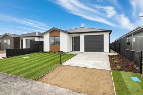 Photo of property in 34 Mcgarry Drive, Kaiapoi, 7630