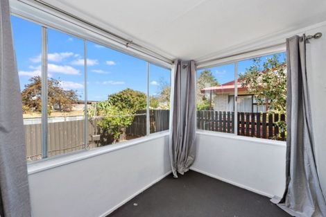 Photo of property in 3/55 Tuhikaramea Road, Dinsdale, Hamilton, 3204