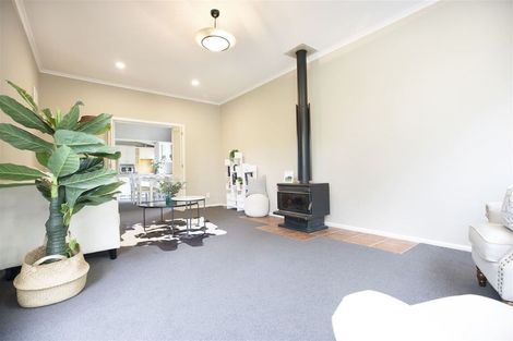 Photo of property in 10 Avonhead Road, Avonhead, Christchurch, 8042
