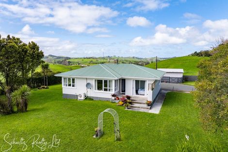 Photo of property in 69 Marohemo Road, Maungaturoto, 0583