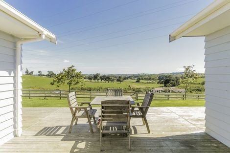 Photo of property in 59 Top Road, Dairy Flat, Albany, 0792