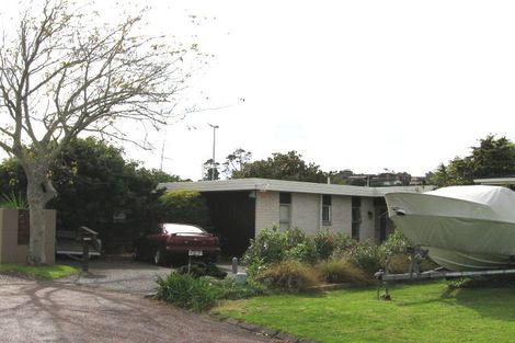 Photo of property in 11 Poseidon Place, Half Moon Bay, Auckland, 2012