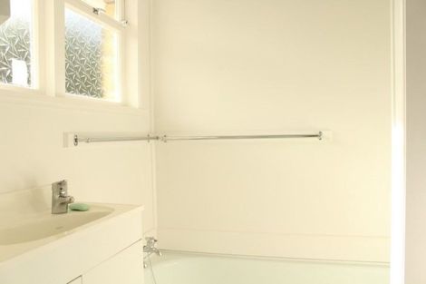 Photo of property in 1/10 Harding Avenue, Mount Wellington, Auckland, 1072