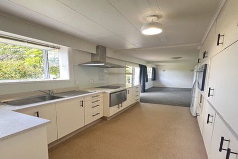 Photo of property in 9 Nimmo Avenue West, Waikanae, 5036