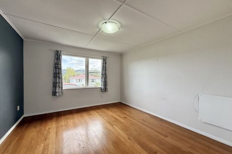 Photo of property in 4 Pollard Street, Wainuiomata, Lower Hutt, 5014