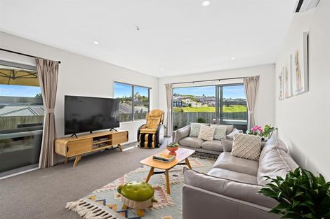 Photo of property in 35 Fairwater Road, Warkworth, 0910