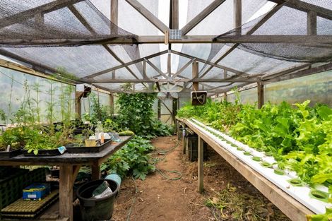 Photo of property in 927 Mohakau Road, Kiore, Stratford, 4395