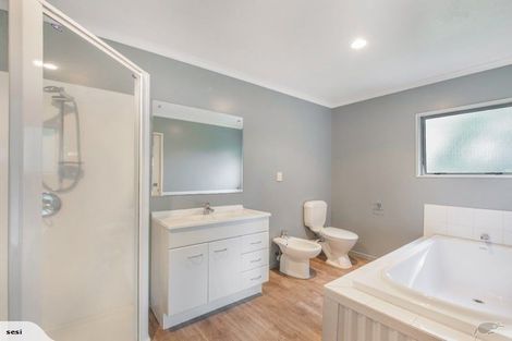 Photo of property in 9a Kingsway Crescent, Forest Lake, Hamilton, 3200