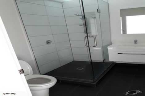 Photo of property in 4/4 Melrose Street, Christchurch Central, Christchurch, 8013