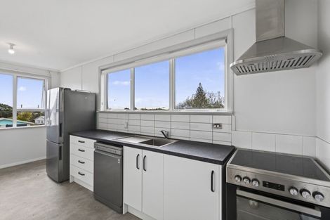 Photo of property in 56 Cook Street, Marfell, New Plymouth, 4310