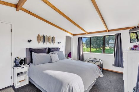 Photo of property in 44 Park Lane, Waitara, 4320