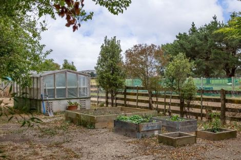 Photo of property in 44 Portland Road, Carterton, 5713