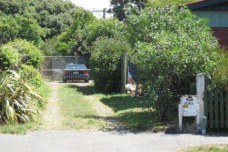 Photo of property in 208a Estuary Road, South New Brighton, Christchurch, 8062