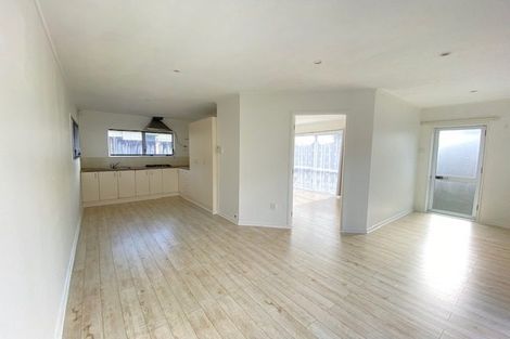 Photo of property in 145 Millhouse Drive, Golflands, Auckland, 2013