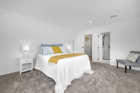 Photo of property in 215a Murphys Road, Flat Bush, Auckland, 2019