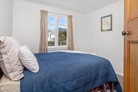 Photo of property in 65 Hampden Street, Picton, 7220