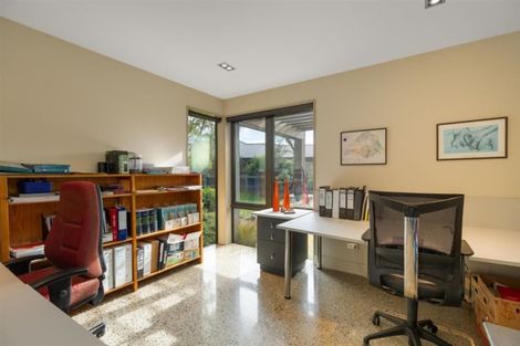 Photo of property in 31 Hardie Place, Albert Town, Wanaka, 9305