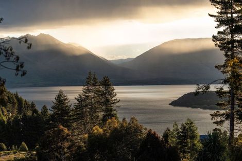 Photo of property in 664a Glenorchy-queenstown, Closeburn, Queenstown, 9371