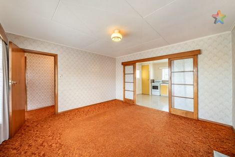 Photo of property in 4 Ashforth Street, Wainuiomata, Lower Hutt, 5014