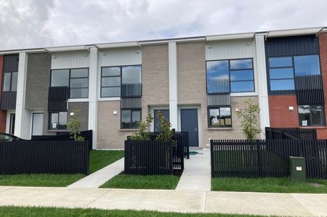 Photo of property in 23a O'meara Street, Swanson, Auckland, 0614