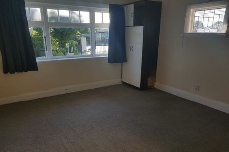 Photo of property in 32 Waimairi Road, Upper Riccarton, Christchurch, 8041