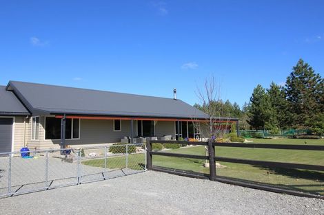 Photo of property in 37 Irishman Drive, Twizel, 7901