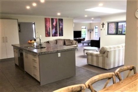 Photo of property in 49 Alva Glen Place, Pyes Pa, Tauranga, 3112