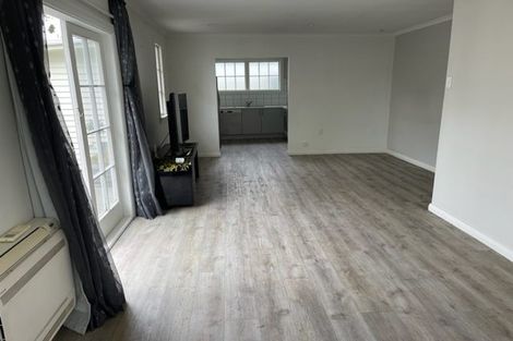 Photo of property in 27 Penfold Square, Leithfield, 7481