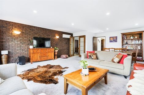 Photo of property in 213 Fairway Drive, Te Kamo, Whangarei, 0112