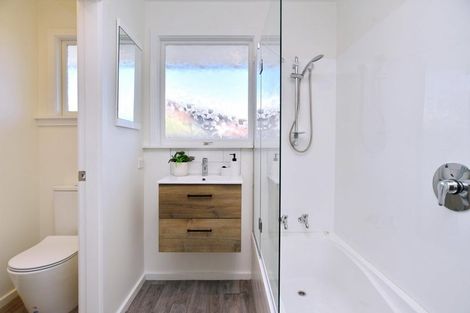 Photo of property in 2/12 Dellow Place, Spreydon, Christchurch, 8024