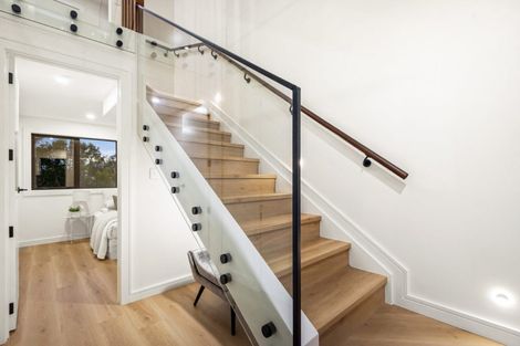 Photo of property in 16b Egremont Street, Belmont, Auckland, 0622