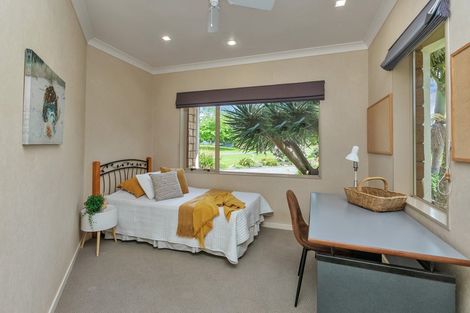 Photo of property in 7 Cairn Way, Te Kamo, Kamo, 0185