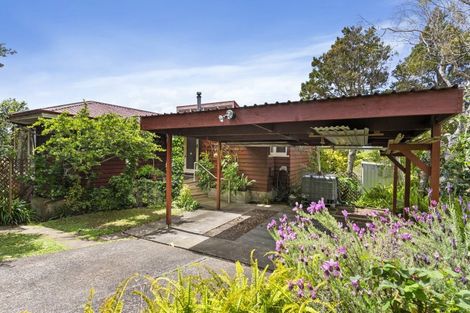 Photo of property in 63 Parkhill Road, Mellons Bay, Auckland, 2014