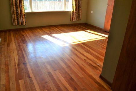 Photo of property in 145 Heretaunga Street, Palmerston North, 4414