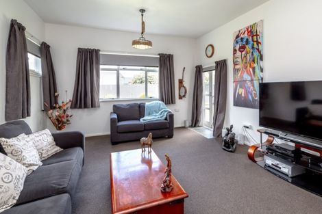 Photo of property in 1 Sedcole Street, Pahiatua, 4910
