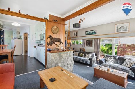 Photo of property in 7 James Grove, Stokes Valley, Lower Hutt, 5019