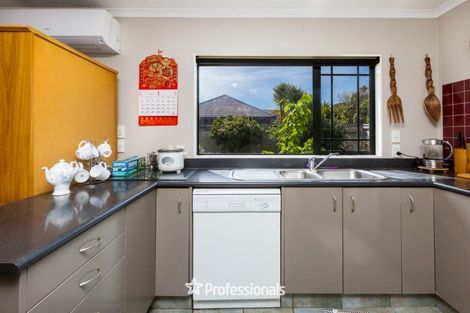 Photo of property in 22 Carlow Grove, Birchville, Upper Hutt, 5018