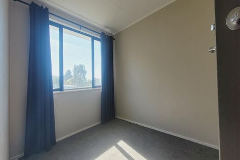 Photo of property in 54 Davidson Crescent, Tawa, Wellington, 5028