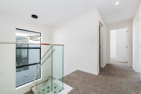 Photo of property in 17 Woven Place, Karaka, Papakura, 2113