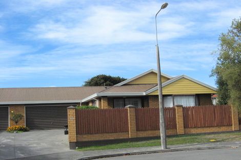 Photo of property in 1/15 Wynand Place, Sockburn, Christchurch, 8042