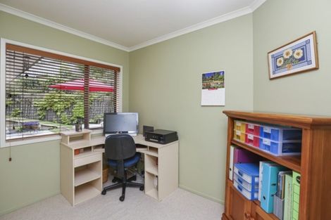 Photo of property in 10 Kororako Grove, Whalers Gate, New Plymouth, 4310